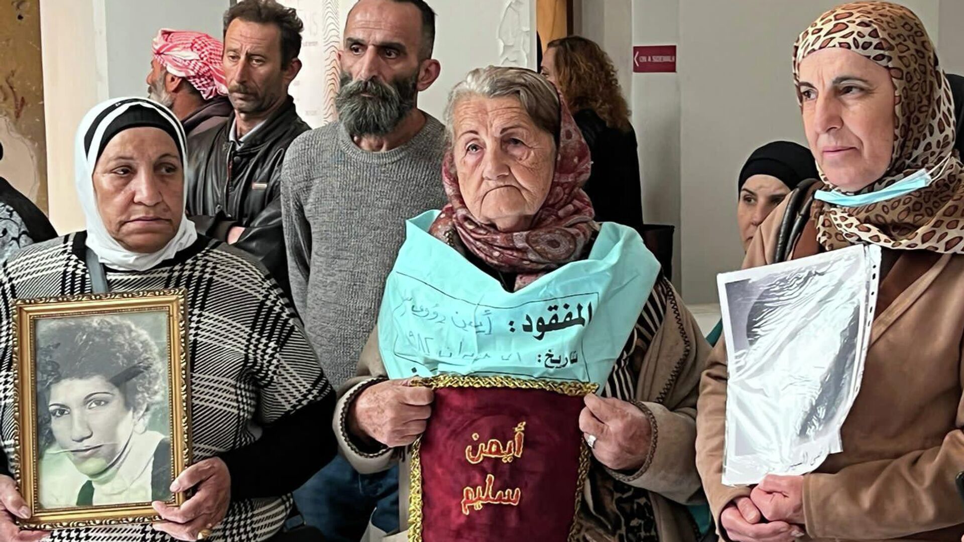 أحيت عائلات المفقودين والمخفيين قسراً الذكرى الـ47 لاندلاع الأهلية اللبنانية، في مركز بيت بيروت، في السوديكو أحيت عائلات المفقودين والمخفيين قسراً الذكرى الـ47 لاندلاع الأهلية اللبنانية، في مركز بيت بيروت، في السوديكو - سبوتنيك عربي, 1920, 13.04.2022