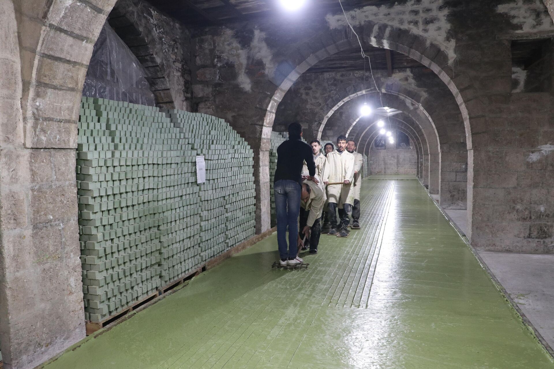 الغار الحلبي.. روح التراث تنهض من رماد الحرب لتنشر عبقها حول العالم - سبوتنيك عربي, 1920, 18.04.2022