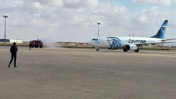 مصر للطيران تطلق أولى رحلاتها من القاهرة إلى بنغازي شرقي ليبيا - سبوتنيك عربي