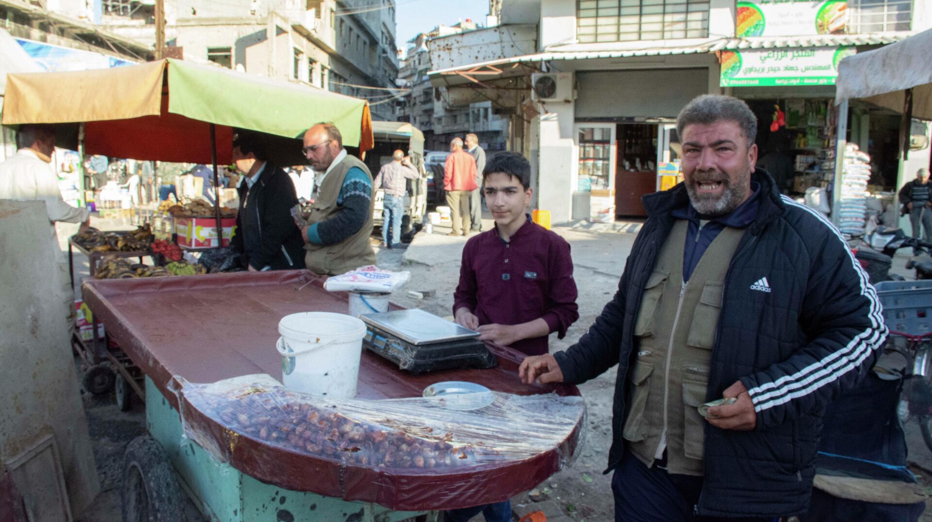 الحصار الأمريكي يطعن بهجة رمضان في أسواق حمص - سبوتنيك عربي, 1920, 18.04.2022