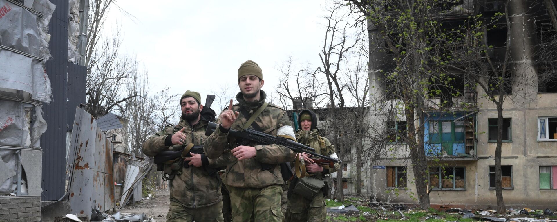منطقة ليفوبيريجني في ماريوبول، بعد إنسحاب القوات المسلحة الاوكرانية، أوكرانيا 21 أبريل 2022 - سبوتنيك عربي, 1920, 20.04.2023