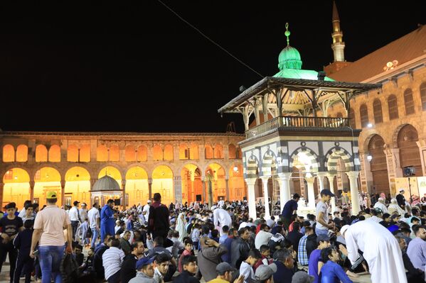 إحياء ليلة القدر في الجامع الأموي في دمشق، سوريا - سبوتنيك عربي