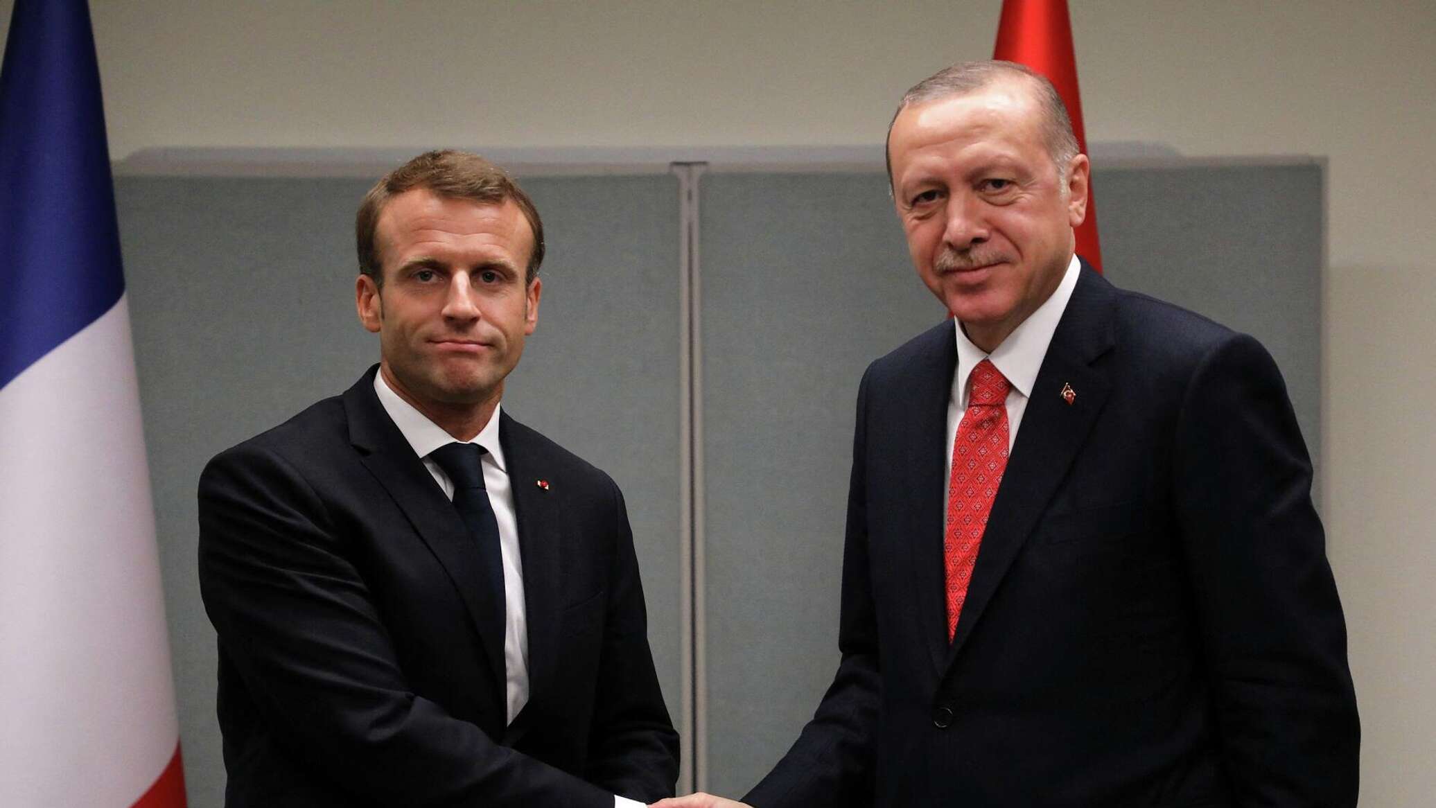 أردوغان لماكرون: تشجيع فرنسا لإسرائيل لوقف الحرب في غزة يسهم في تحقيق السلام