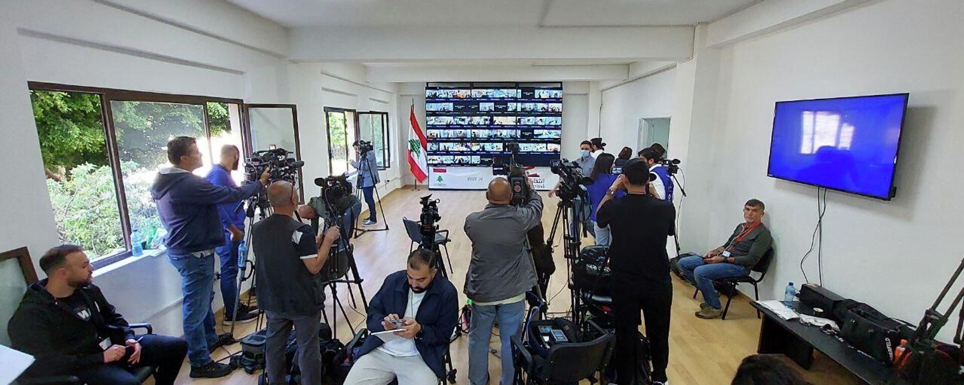 انطلاق المرحلة الأولى من الانتخاات البرلمانية اللبنانية للمغتربين في لبنان انطلاق المرحلة الأولى من الانتخاات البرلمانية اللبنانية للمغتربين في لبنان - سبوتنيك عربي, 1920, 08.05.2022