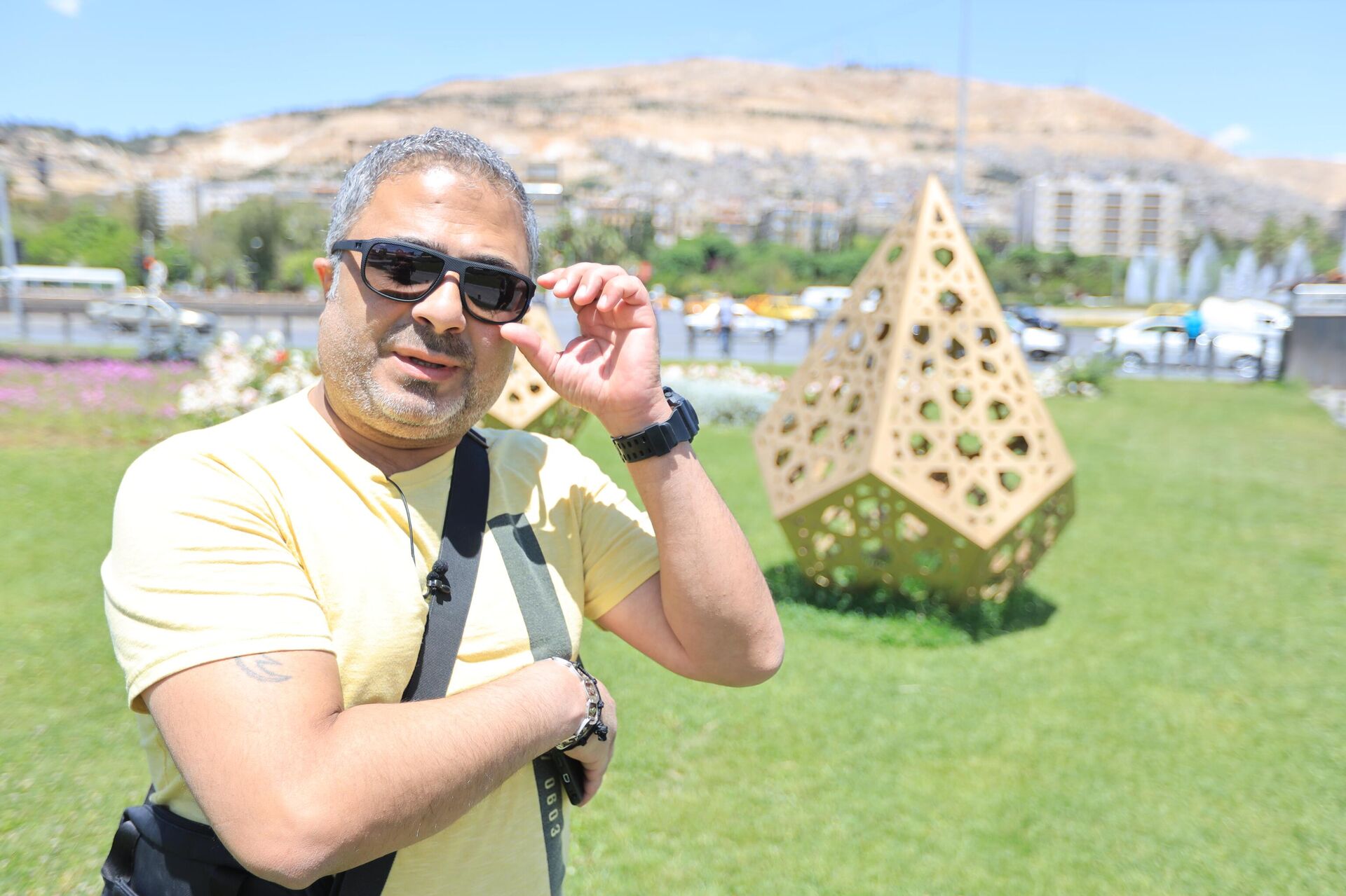 بسبب أغنية المجد لروسيا.. إدارة فيسبوك تغلق صفحة التلفزيون السوري - سبوتنيك عربي, 1920, 14.05.2022