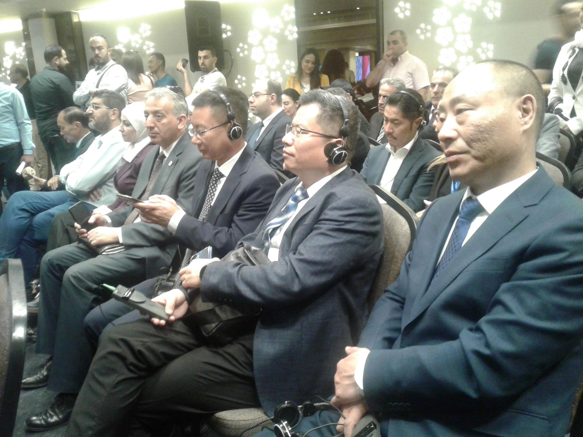 فعاليات المؤتمر الأول للاستثمار في قطاع الكهرباء والطاقات المتجددة في العاصمة السورية دمشق فعاليات المؤتمر الأول للاستثمار في قطاع الكهرباء والطاقات المتجددة في العاصمة السورية دمشق - سبوتنيك عربي, 1920, 15.05.2022