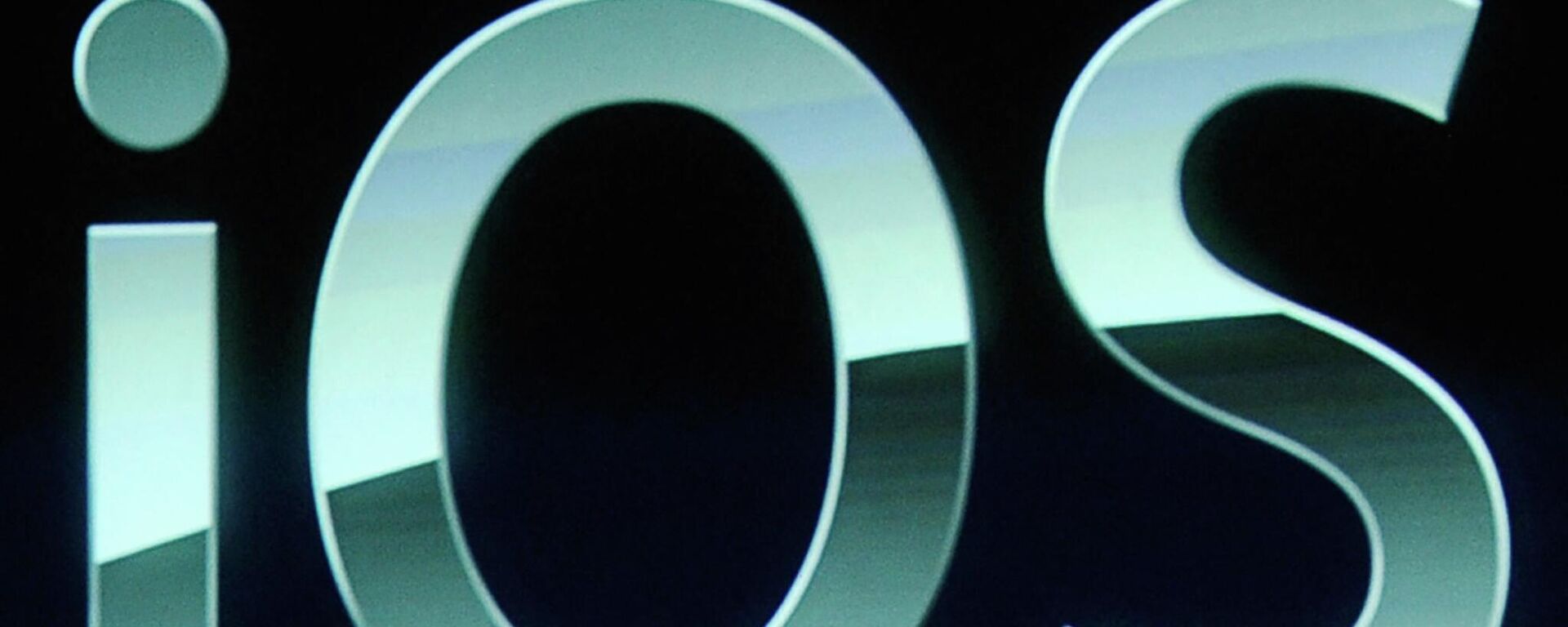 نظام تشغيل آي أو إس في أجهزة شركة آبل الأمريكية - سبوتنيك عربي, 1920, 21.06.2022