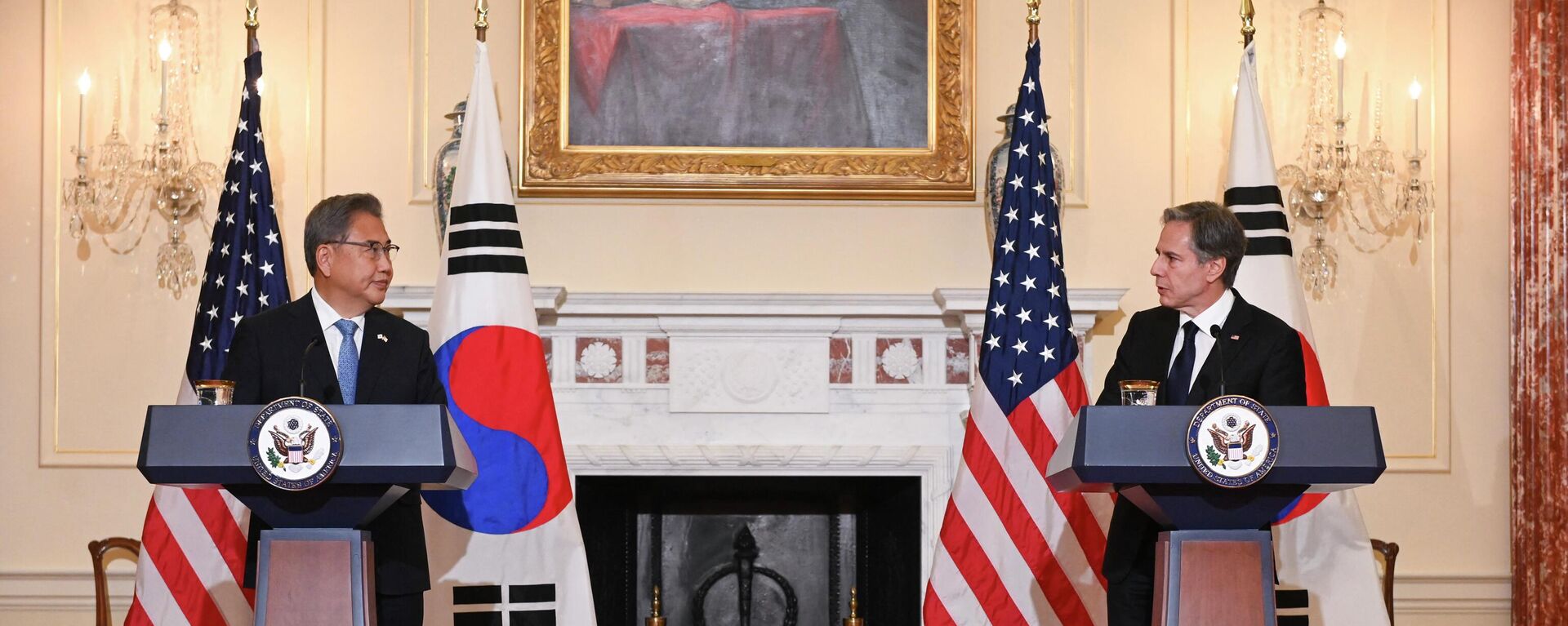 وزير الخارجية الأمريكي أنتوني بلينكن، خلال مؤتمر صحفي مع وزير خارجية كوريا الجنوبية، بارك جين - سبوتنيك عربي, 1920, 23.06.2023