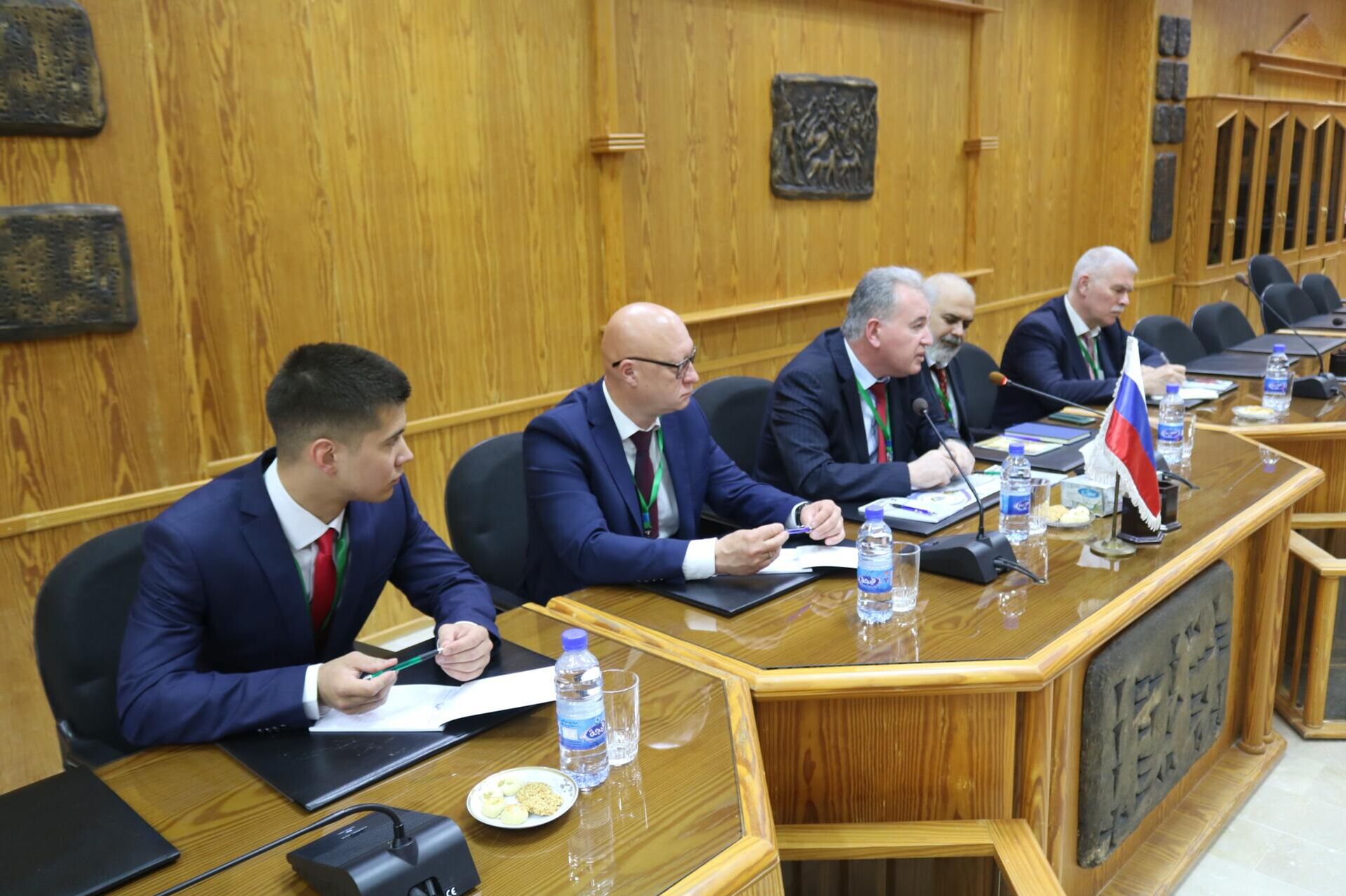 سوريا تتطلع لاقتناء زوارق روسية خاصة بمكافحة التلوث البحري والمساحة البحرية - سبوتنيك عربي, 1920, 15.06.2022