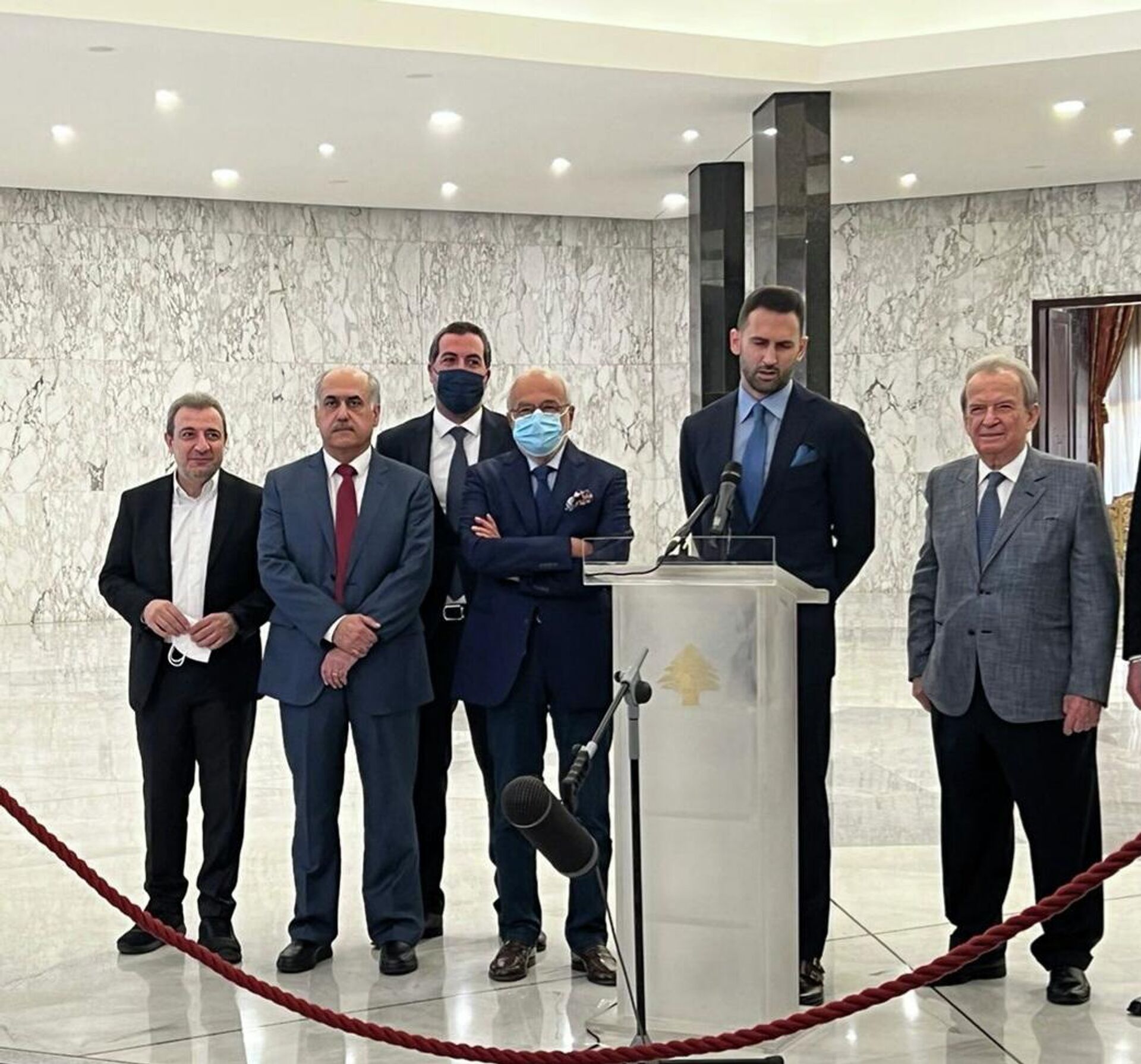 الاستشارات النيابية الملزمة في قصر بعبدا في لبنان - سبوتنيك عربي, 1920, 23.06.2022