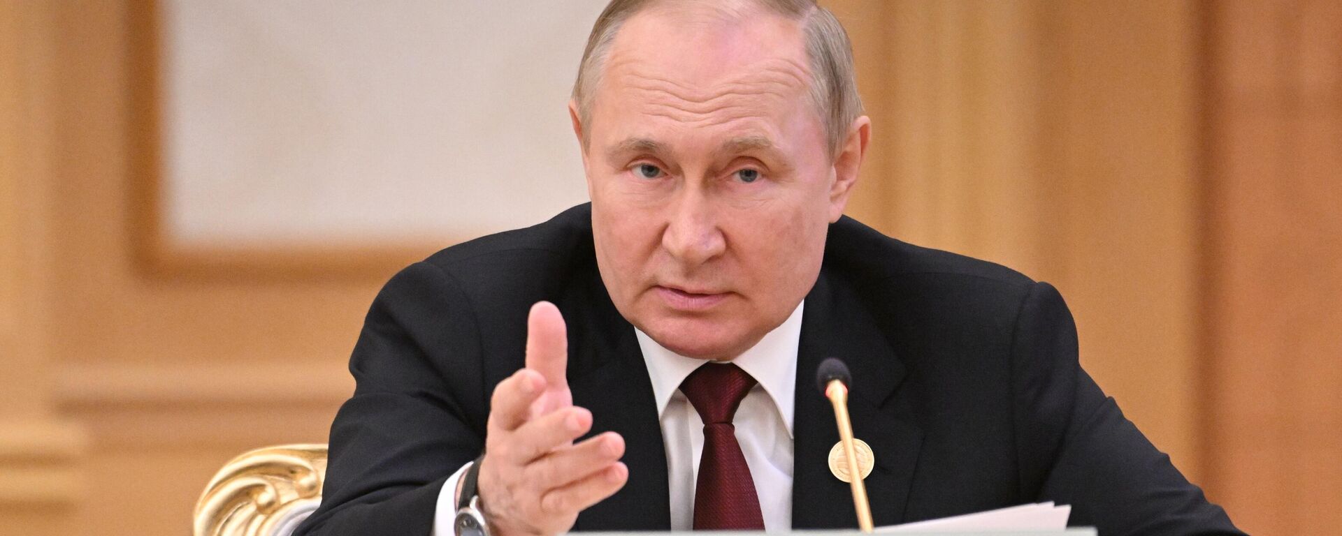 الرئيس الروسي فلاديمير بوتين خلال قمة بحر قزوين السادسة في عشق أباد، تركمنستان 29 يونيو 2022 - سبوتنيك عربي, 1920, 30.06.2022