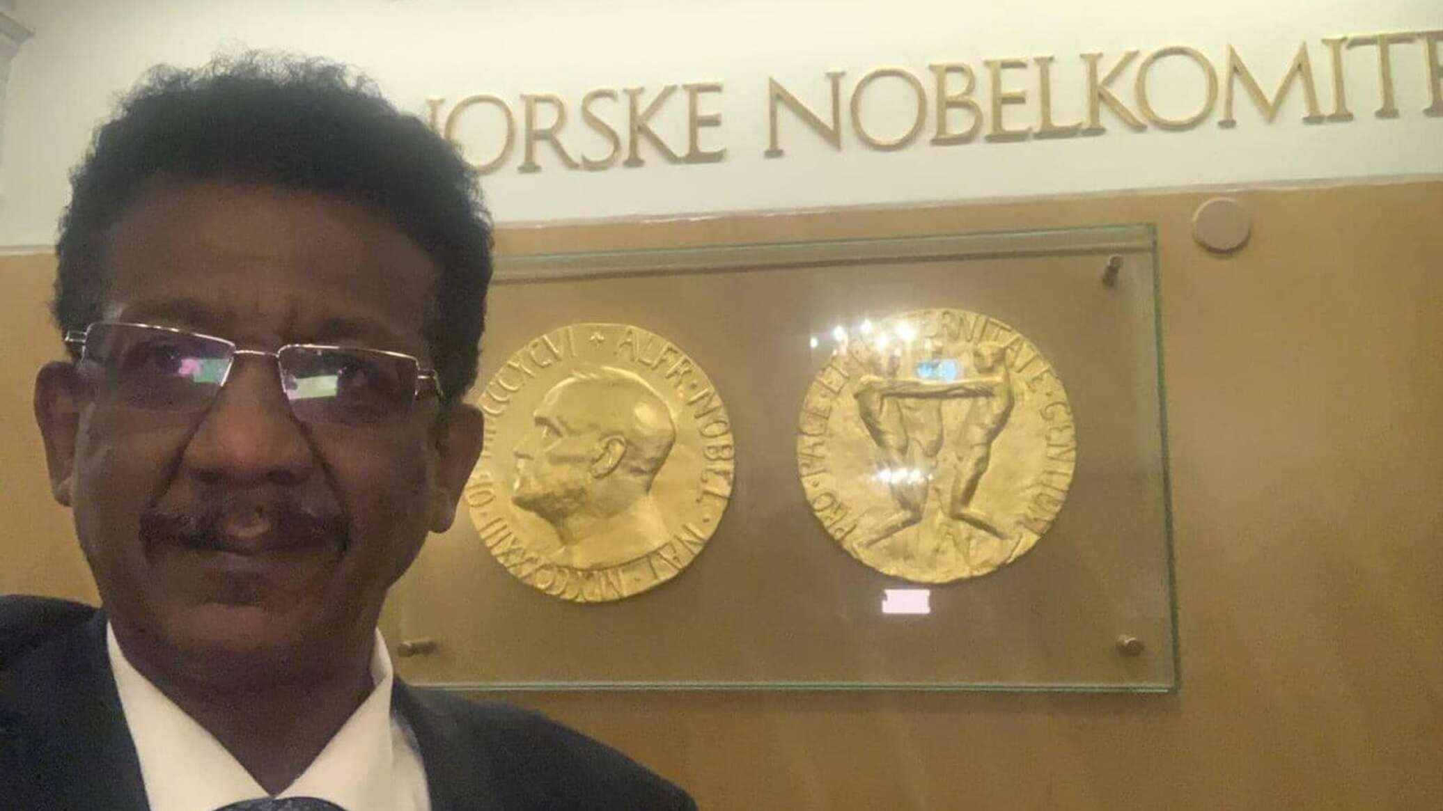سياسي سوداني يكشف لـ"سبوتنيك" عن دوافع انتقادات المجلس النرويجي للاجئين للأوضاع الإنسانية في بلاده
