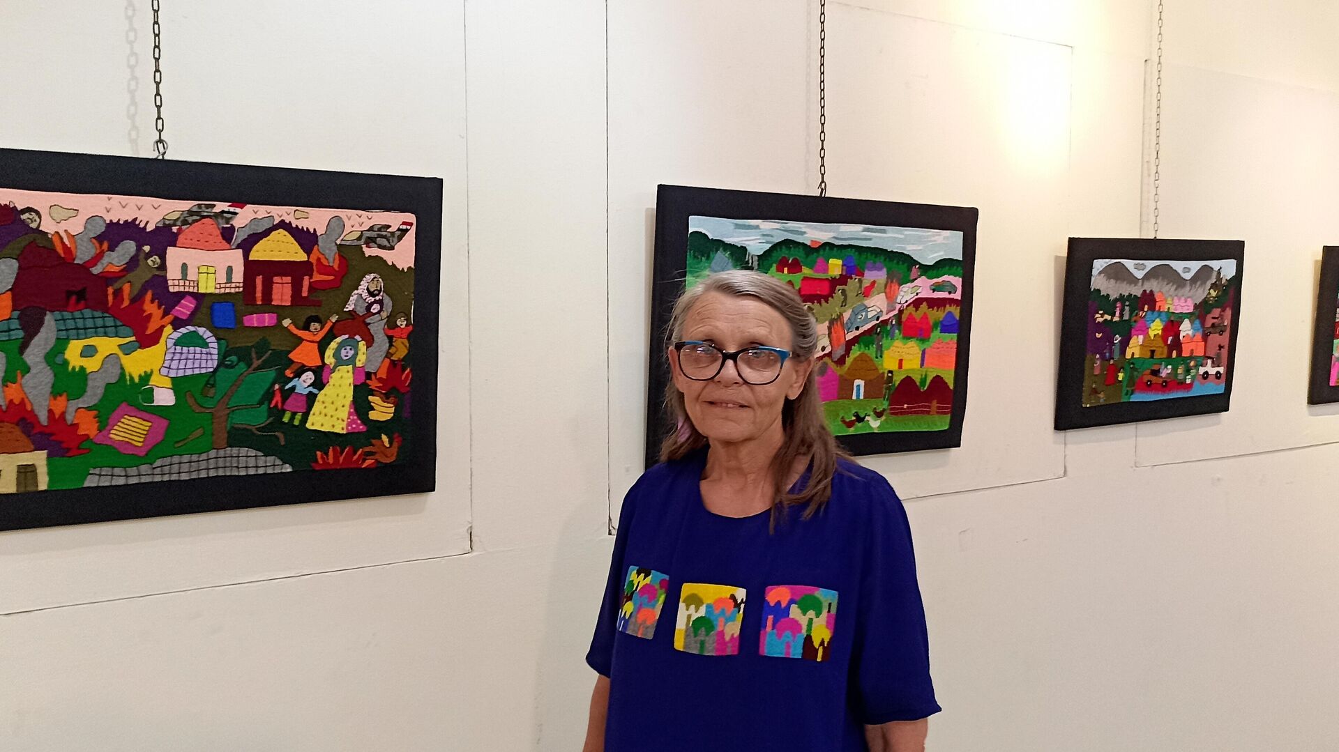 بالإبرة والخيط.. (هايكة فيبر) تحيي تراث الريف السوري وتوثق فظائع الإرهاب بحق سكانه بالإبرة والخيط.. (هايكة فيبر) تحيي تراث الريف السوري وتوثق فظائع الإرهاب بحق سكانه - سبوتنيك عربي, 1920, 14.07.2022