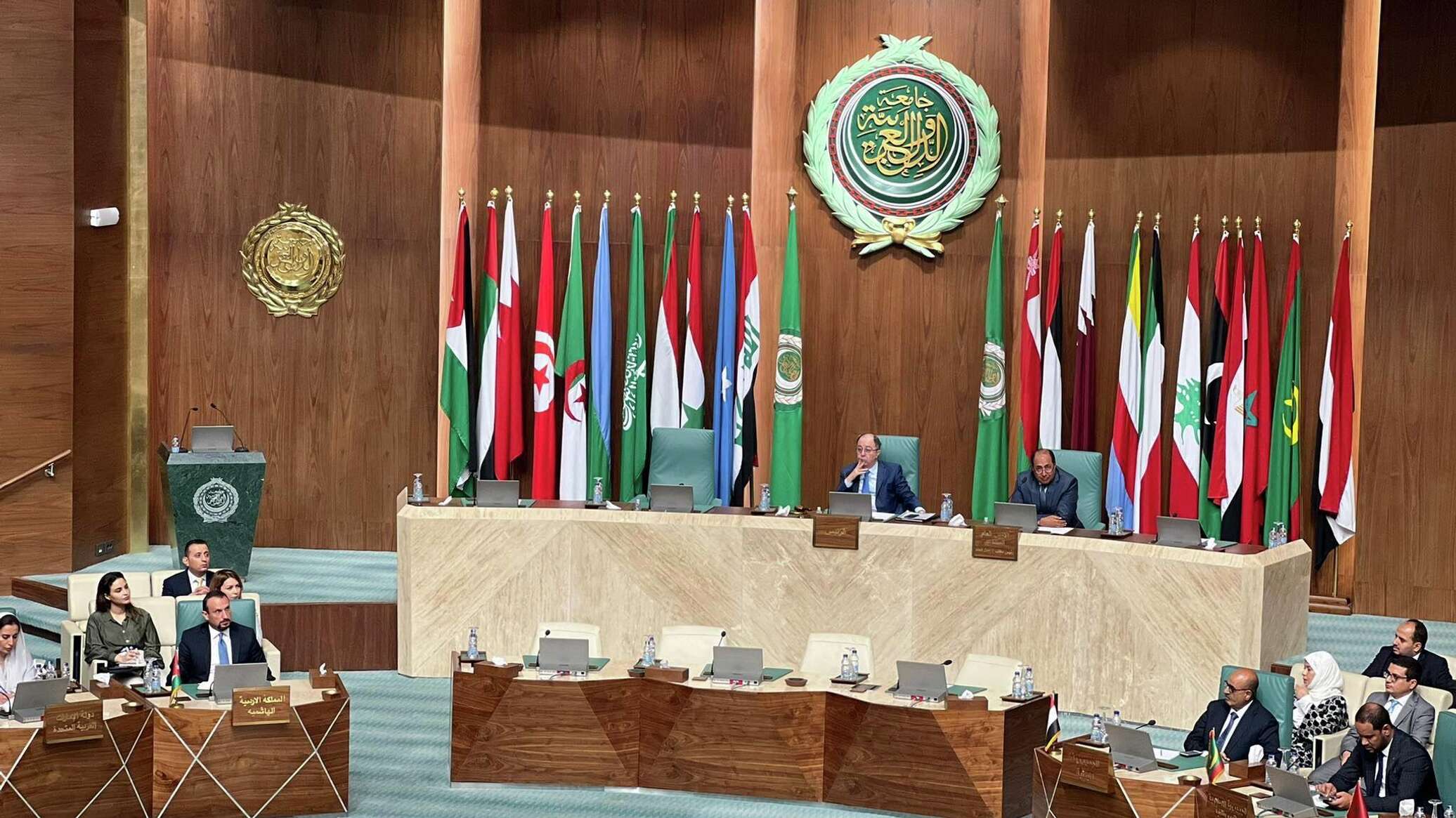 الجامعة العربية ترد على دعوة ترامب لتهجير سكان غزة
