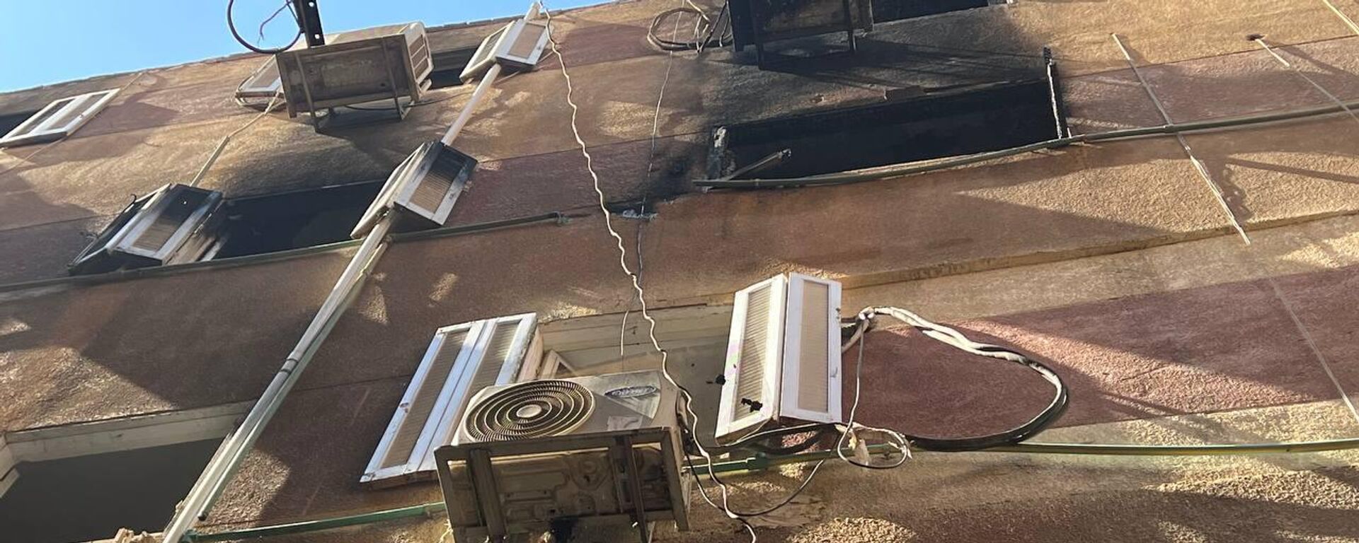 حريق في كنيسة أي سيفين في إمبابة، الجيزة، القاهرة، 14 أغسطس/ آب 2022 - سبوتنيك عربي, 1920, 14.08.2022