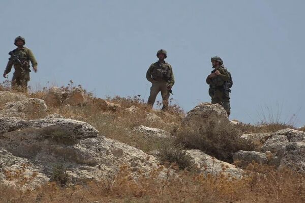 عشرات الإصابات خلال قمع الجيش الإسرائيلي مسيرات ضد الاستيطان في الضفة الغربية - سبوتنيك عربي