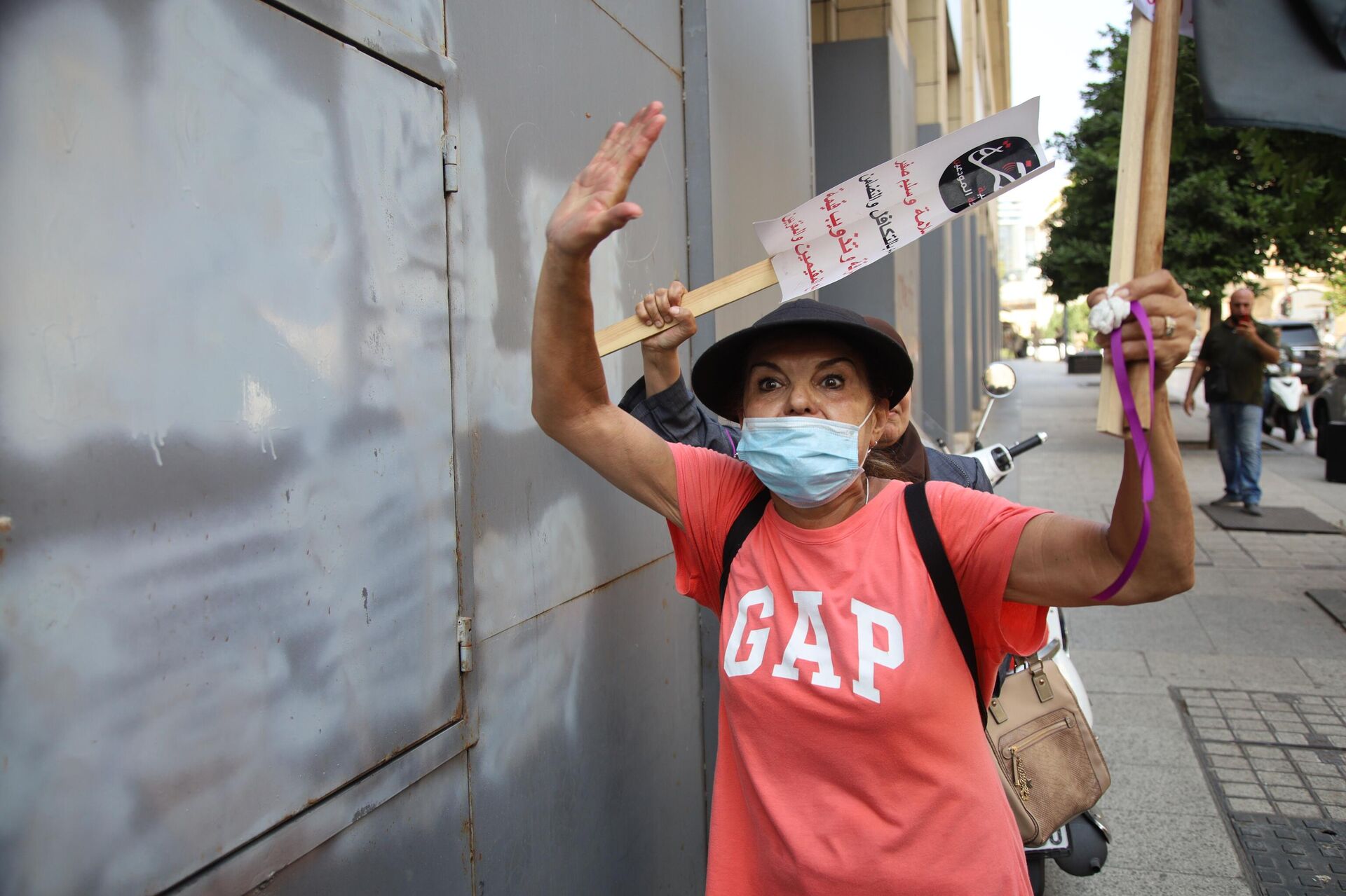 المودعين اللبنايين إلى الشارع مجددا لا لقانون الكابيتال كونترول - سبوتنيك عربي, 1920, 30.08.2022