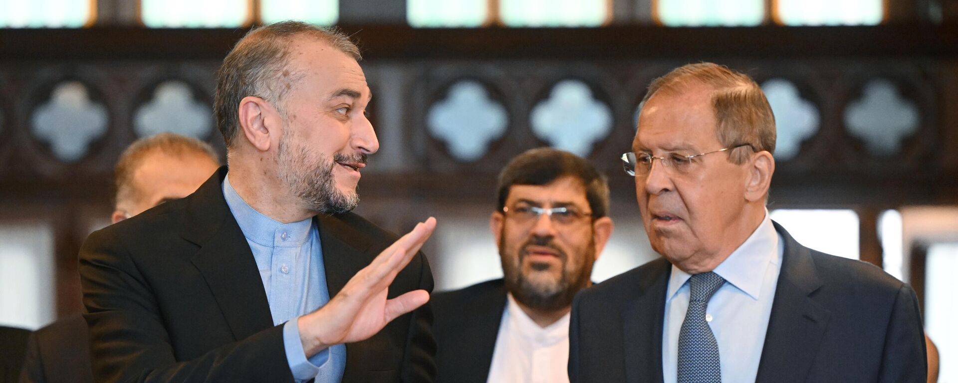 وزير الخارجية الروسي سيرغي لافروف ووزير الخارجية الإيراني حسين أمير عبد اللهيان خلال لقاء في موسكو وزير الخارجية الروسي سيرغي لافروف ووزير الخارجية الإيراني حسين أمير عبد اللهيان خلال لقاء في موسكو - سبوتنيك عربي, 1920, 03.09.2022