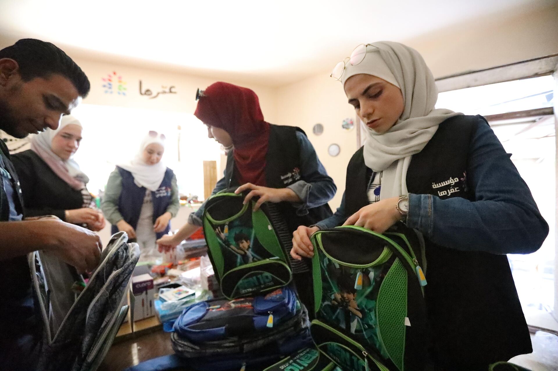 ناشطون سوريون يخلدون ذكرى صديقتهم الراحلة بحملة كفالة طالب علم - سبوتنيك عربي, 1920, 05.09.2022