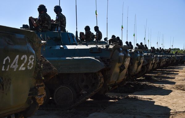 المعدات العسكرية خلال تدريبات القيادة والأركان الاستراتيجية فوستوك 2022 في ساحة تدريب سيرغييفسكي، 6 سبتمبر 2022 - سبوتنيك عربي