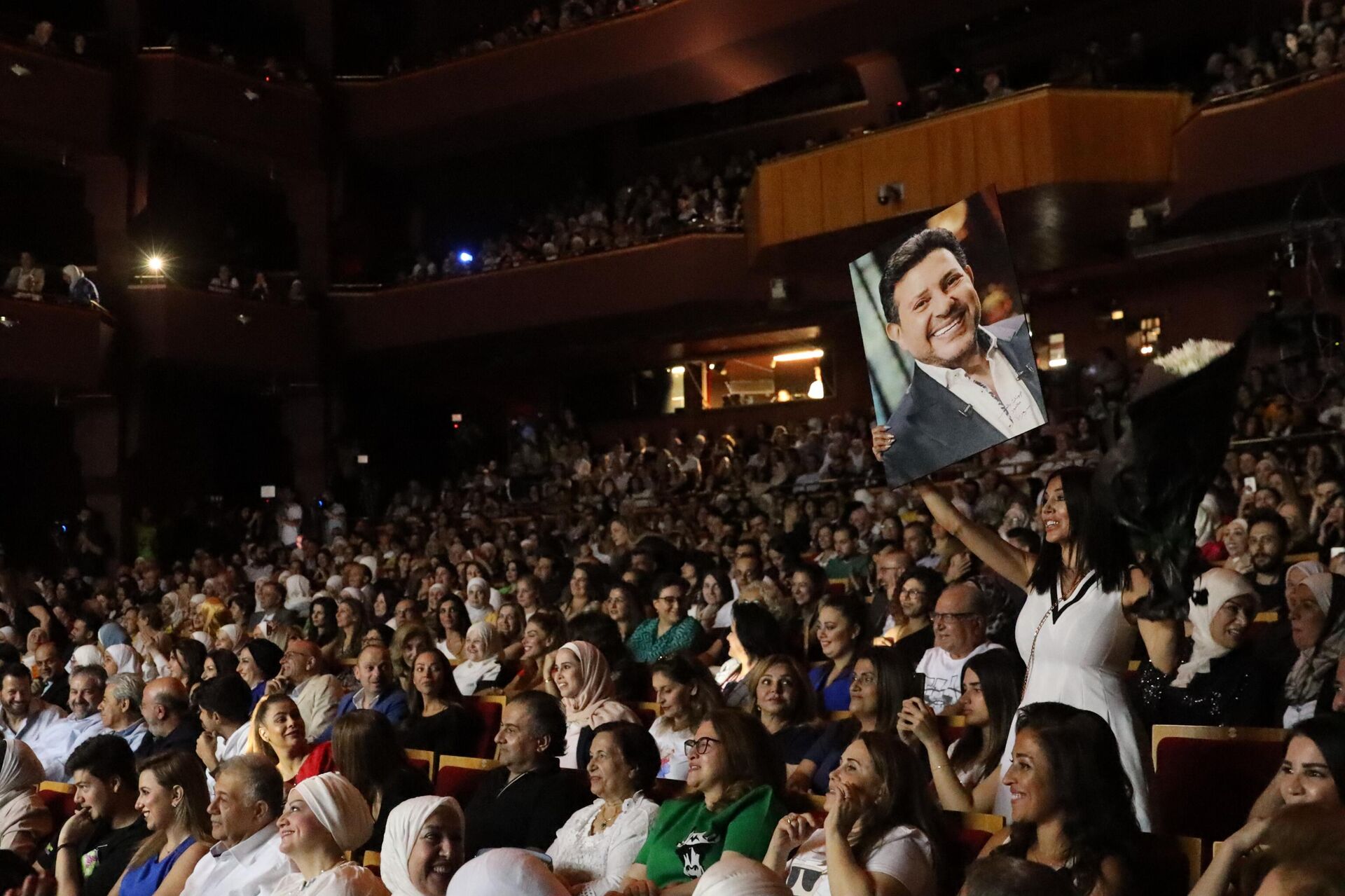 دمشق تبوح لـ هاني شاكر: (نسيانك صعب أكيد) - سبوتنيك عربي, 1920, 16.09.2022