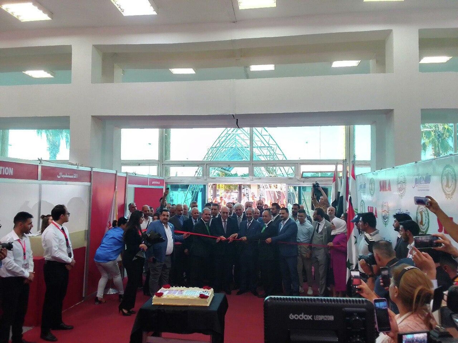 لأول مرة.. مصانع (الخليل) الفلسطينية تشارك في معرض صناعي بدمشق - سبوتنيك عربي, 1920, 16.09.2022