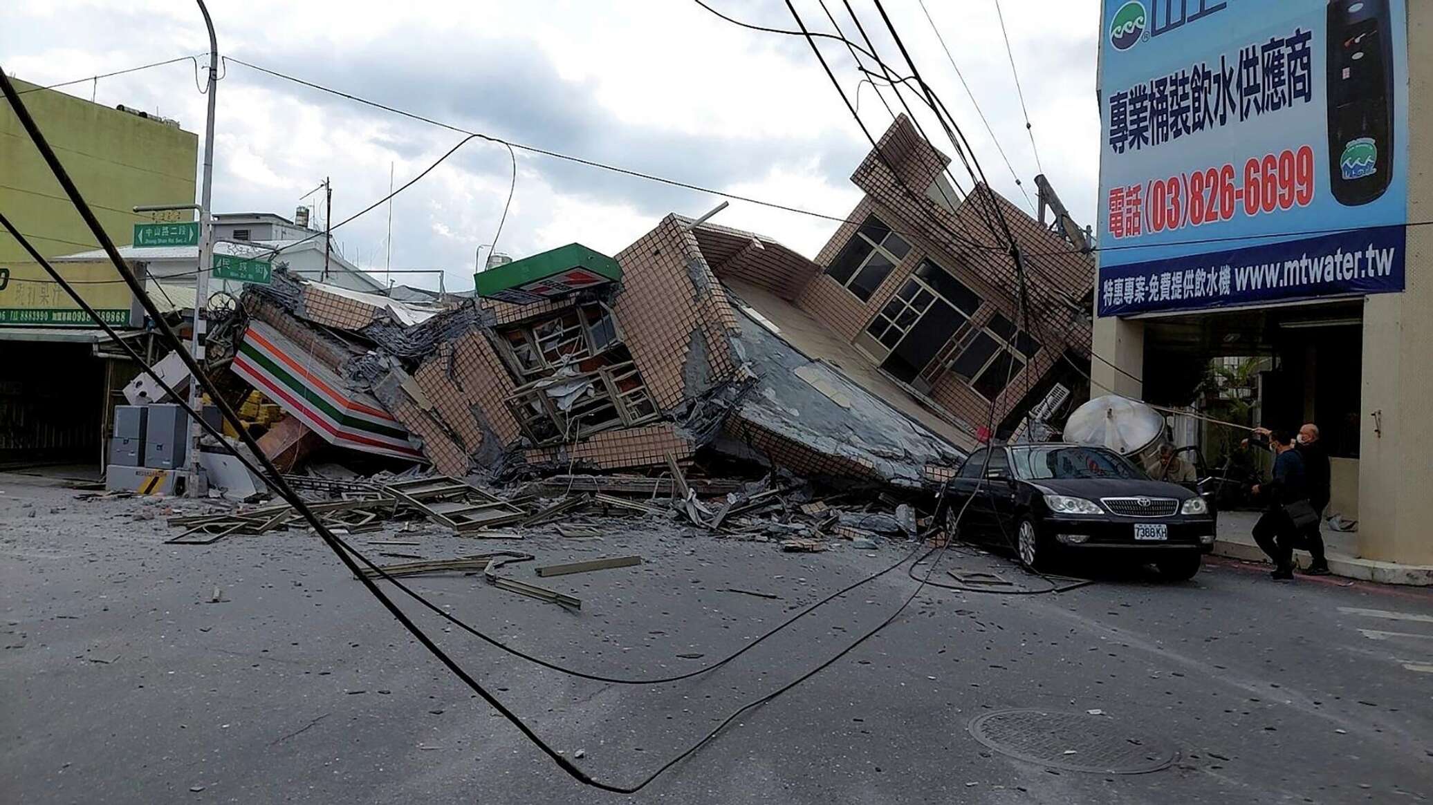 زلزال بقوة 6.1 درجة يضرب الساحل الشرقي لتايوان