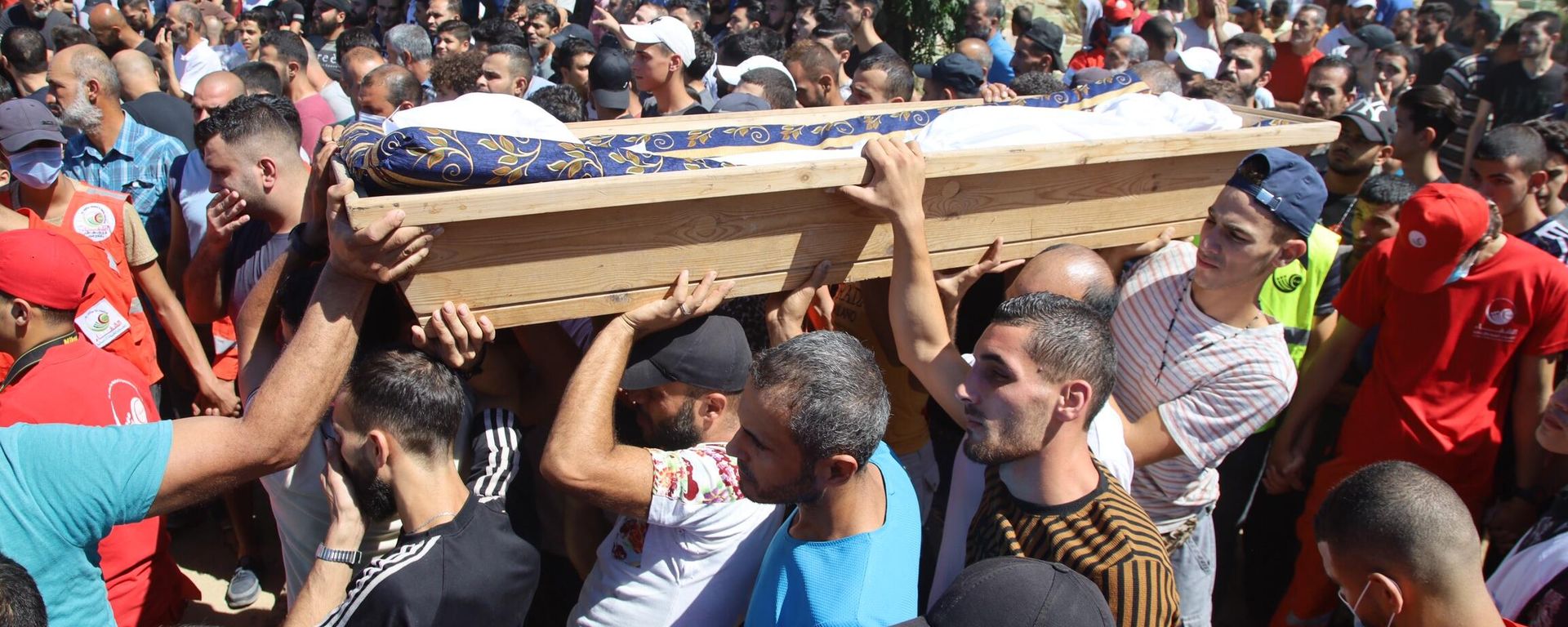 ضحايا حادثة غرق قارب المهاجرين قبالة سواحل طرطوس السورية ضحايا حادثة غرق قارب المهاجرين قبالة سواحل طرطوس السورية - سبوتنيك عربي, 1920, 25.09.2022