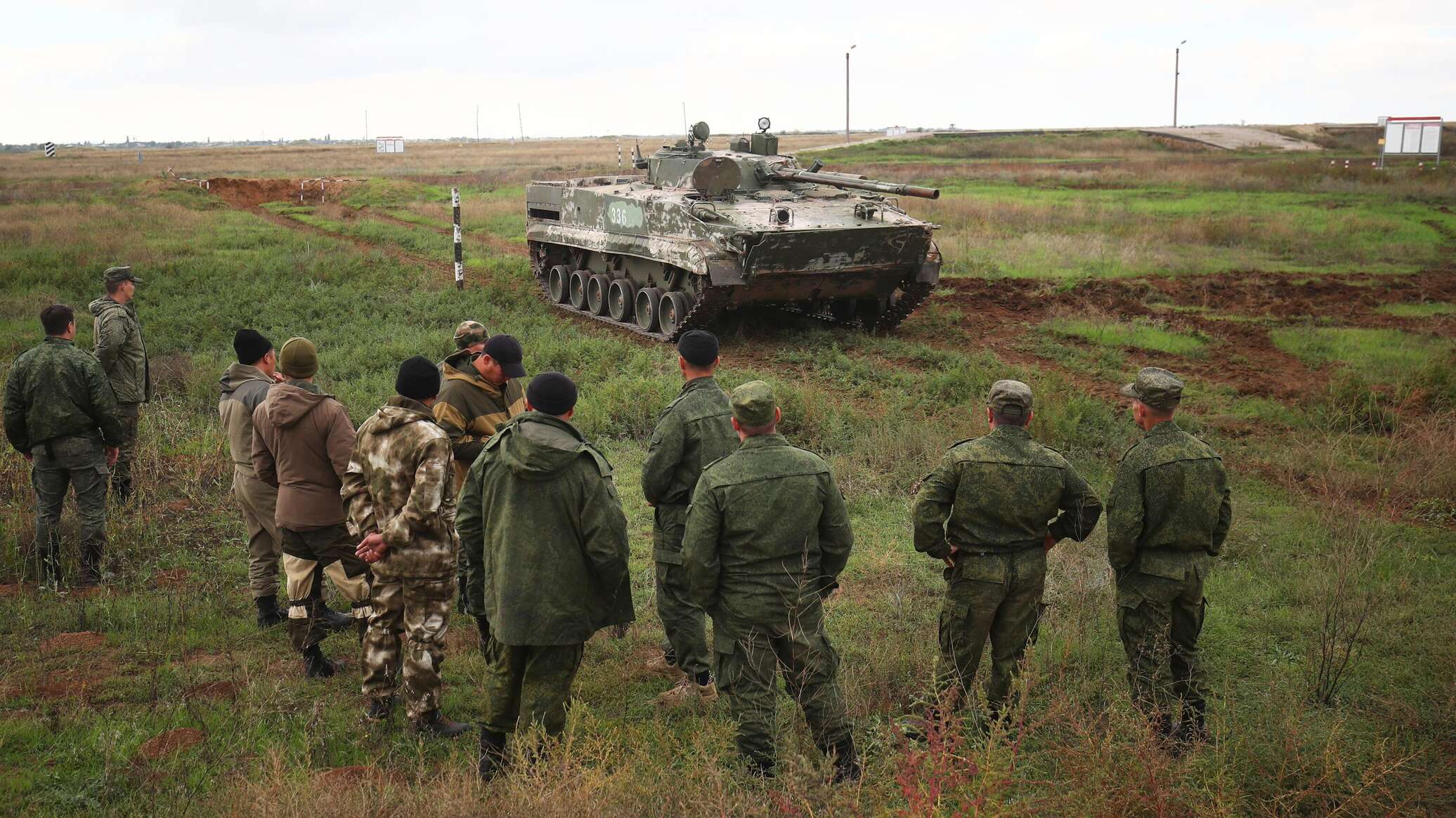 صحفي أيرلندي: الغرب يدعم أوكرانيا لتحقيق مكاسب شخصية فقط