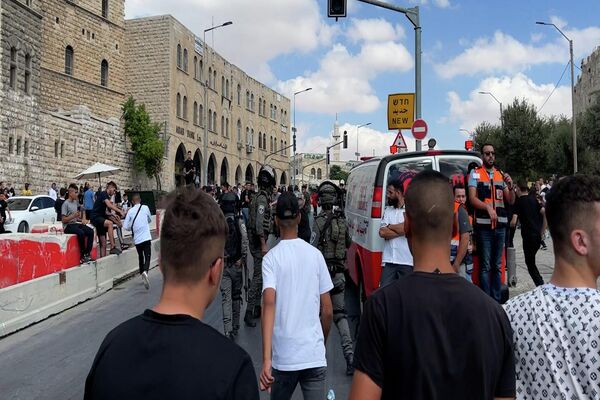 القوات الإسرائيلية تقمع فعالية لإحياء ذكرى المولد النبوي في القدس وتعتقل 6 فلسطينيين القوات الإسرائيلية تقمع فعالية لإحياء ذكرى المولد النبوي في القدس وتعتقل 6 فلسطينيين - سبوتنيك عربي