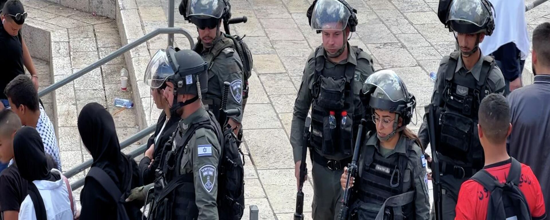 القوات الإسرائيلية تقمع فعالية لإحياء ذكرى المولد النبوي في القدس وتعتقل 6 فلسطينيين  - سبوتنيك عربي, 1920, 01.05.2023