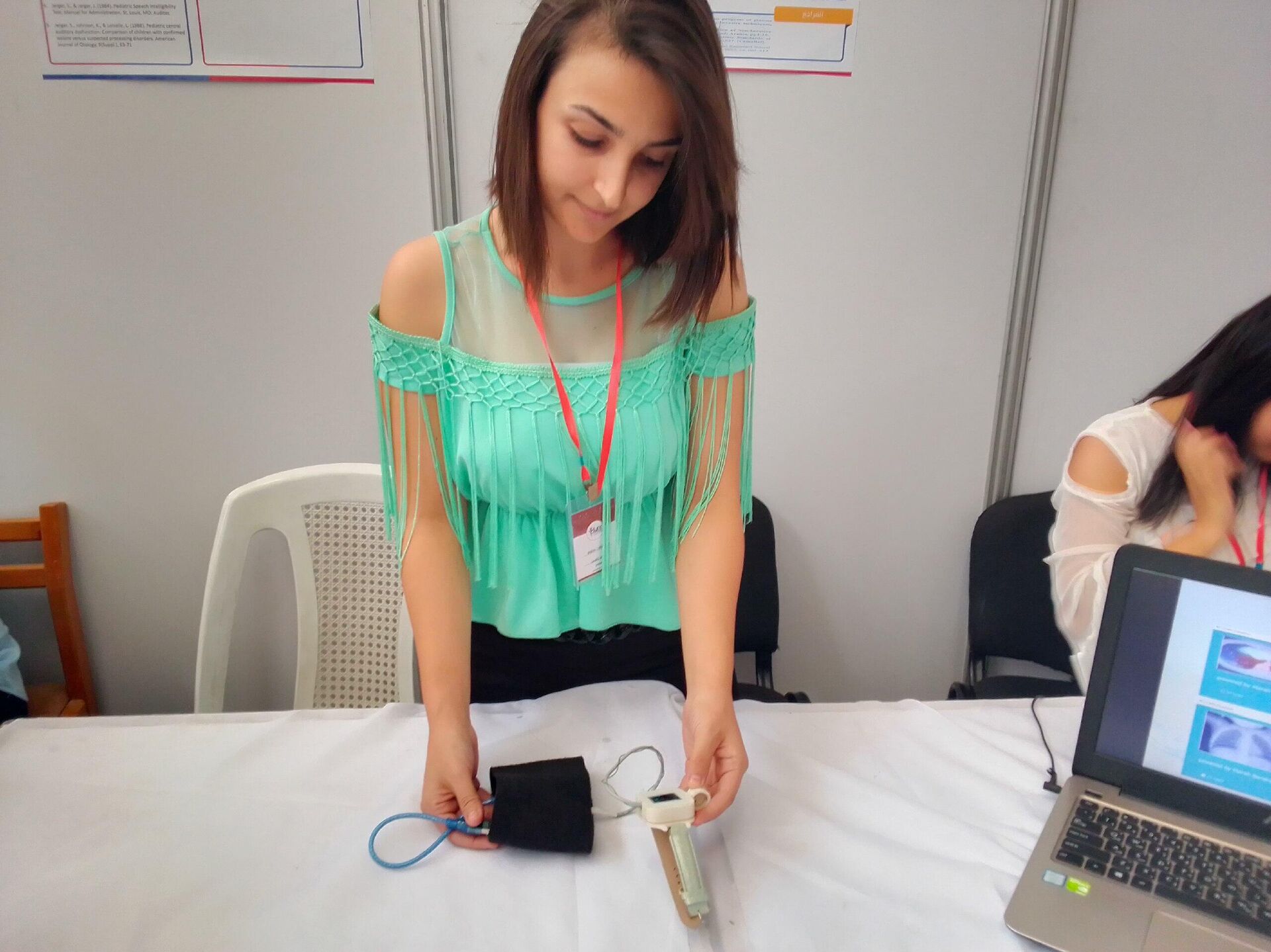 معرض الطلاب المتميزين الذي تقيمه كلية الهندسة الميكانيكية والكهربائية بجامعة دمشق تحت شعار: معاً للبناء والابتكار في موسمه الخامس للعام 2022. - سبوتنيك عربي, 1920, 13.10.2022