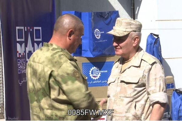 الوفد الروسي يوزع هدايا على الأطفال المصابين بـمتلازمة داون في سوريا، 17 أكتوبر/ تشرين الأول 2022 الوفد الروسي يوزع هدايا على الأطفال المصابين بـمتلازمة داون في سوريا، 17 أكتوبر/ تشرين الأول 2022 - سبوتنيك عربي