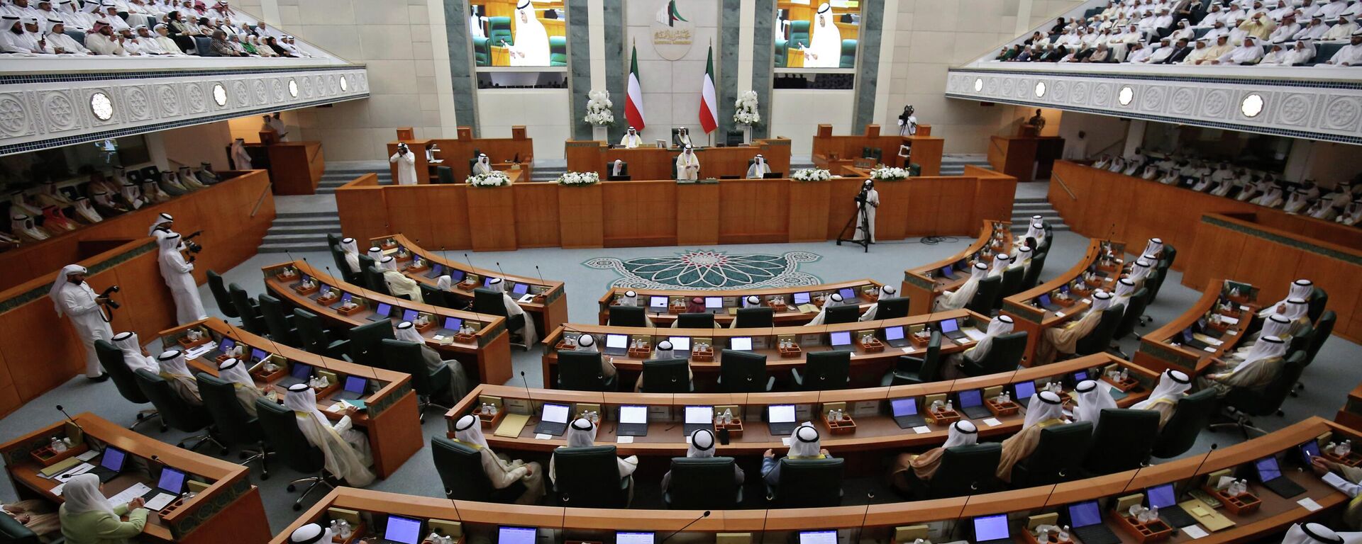 حفل افتتاح الدورة البرلمانية السابعة عشرة في مجلس الأمة الكويتي، 18 أكتوبر/ تشرين الأول 2022 - سبوتنيك عربي, 1920, 01.05.2023