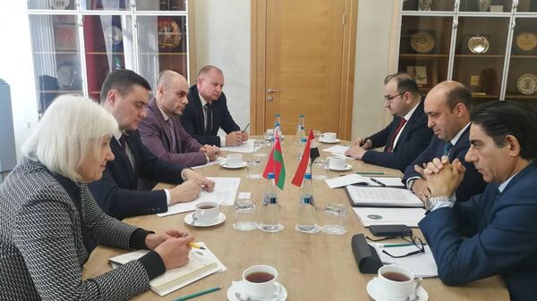 سوريا وبيلاروسيا تبحثات تطوير التعاون في المجال التربوي والتعليمي - سبوتنيك عربي