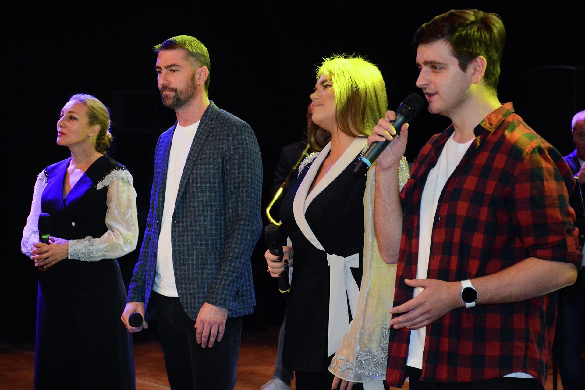 في اللاذقية.. أوركسترا نيجني نوفغورود تصدح بروائع الفن وتمجد الانتصار على النازية - سبوتنيك عربي, 1920, 19.10.2022