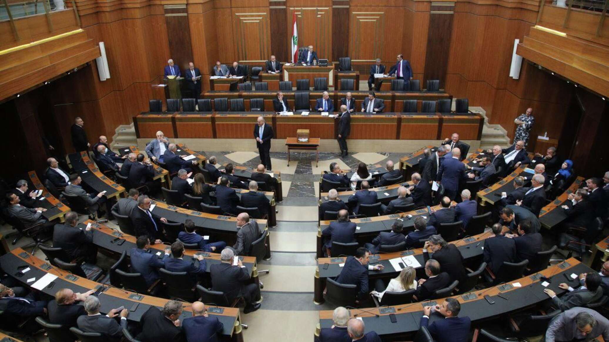 نائب لبناني: الوضع السياسي في البلاد قائم على التفاهمات ومن يظن أننا دخلنا عصرا آخر "واهم"