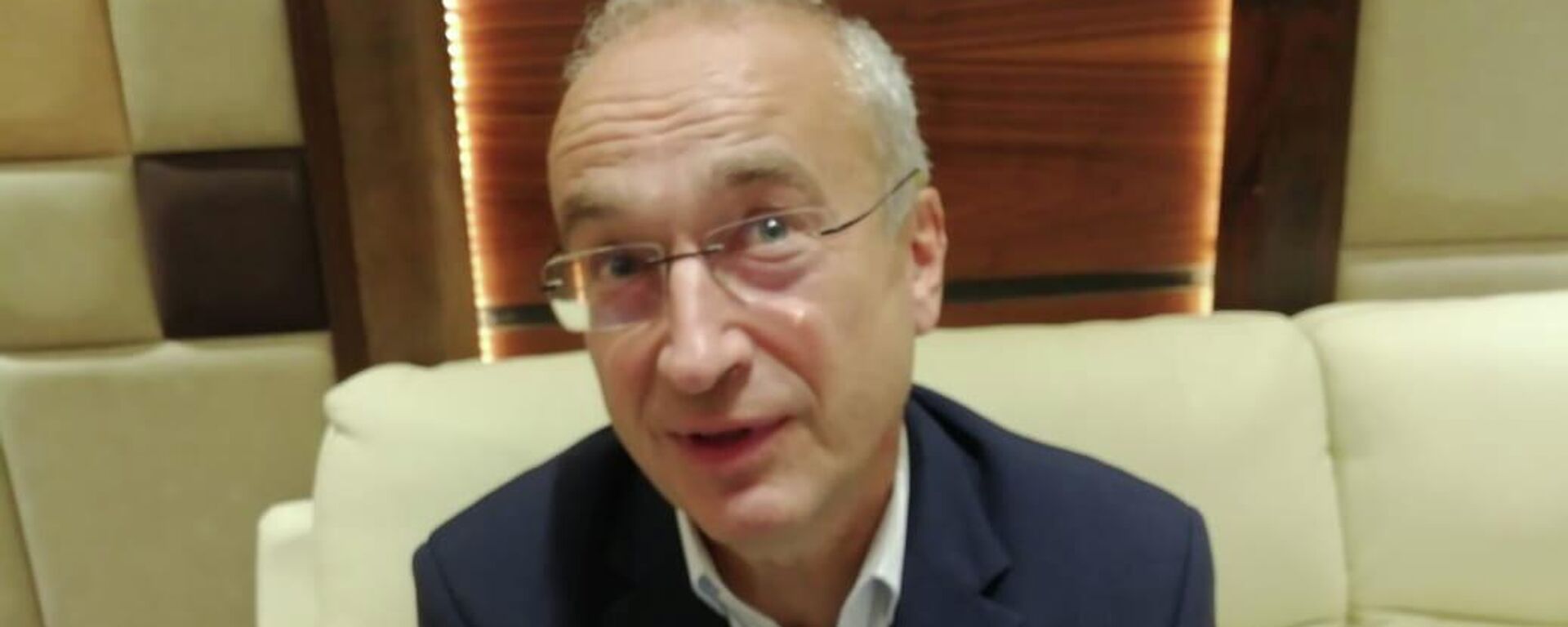 الرئيس التنفيذي لمعهد مؤشرات الاستدامة بالأمم المتحدة رولاند شاتز الرئيس التنفيذي لمعهد مؤشرات الاستدامة بالأمم المتحدة رولاند شاتز - سبوتنيك عربي, 1920, 21.10.2022