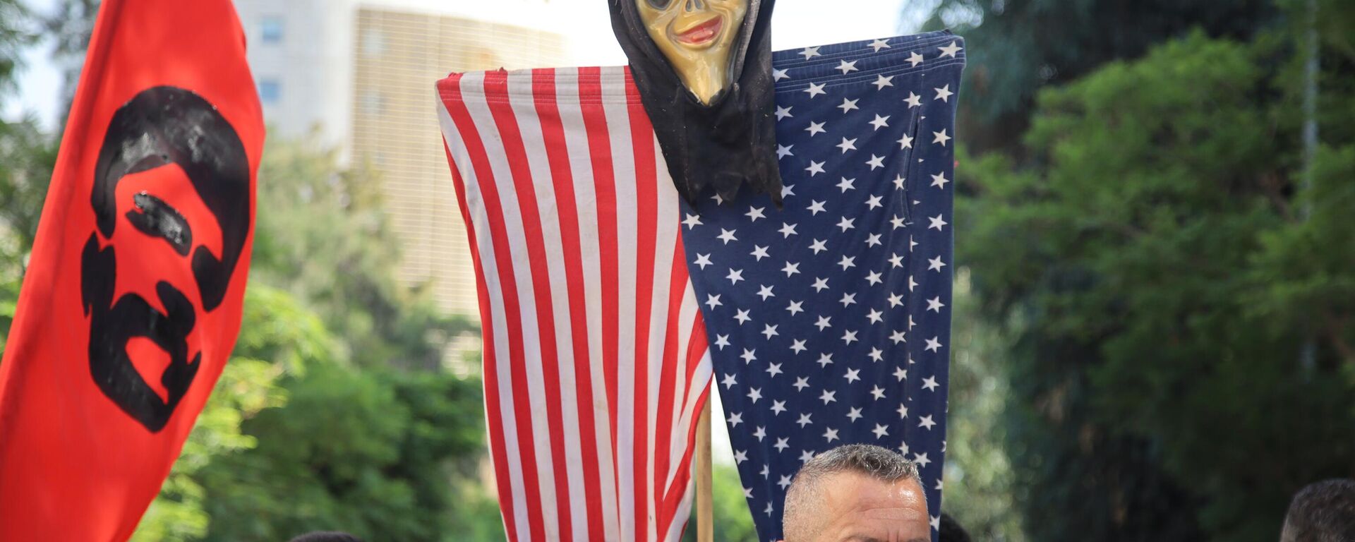 اعتصام أمام السفارة الفرنسية في بيروت في الذكرى 38 على اعتقال جورج عبد الله - سبوتنيك عربي, 1920, 22.10.2022