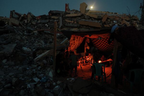 آثار قصف سلاح الجو الإسرائيلي على قطاع غزةمايو 2021 - سبوتنيك عربي