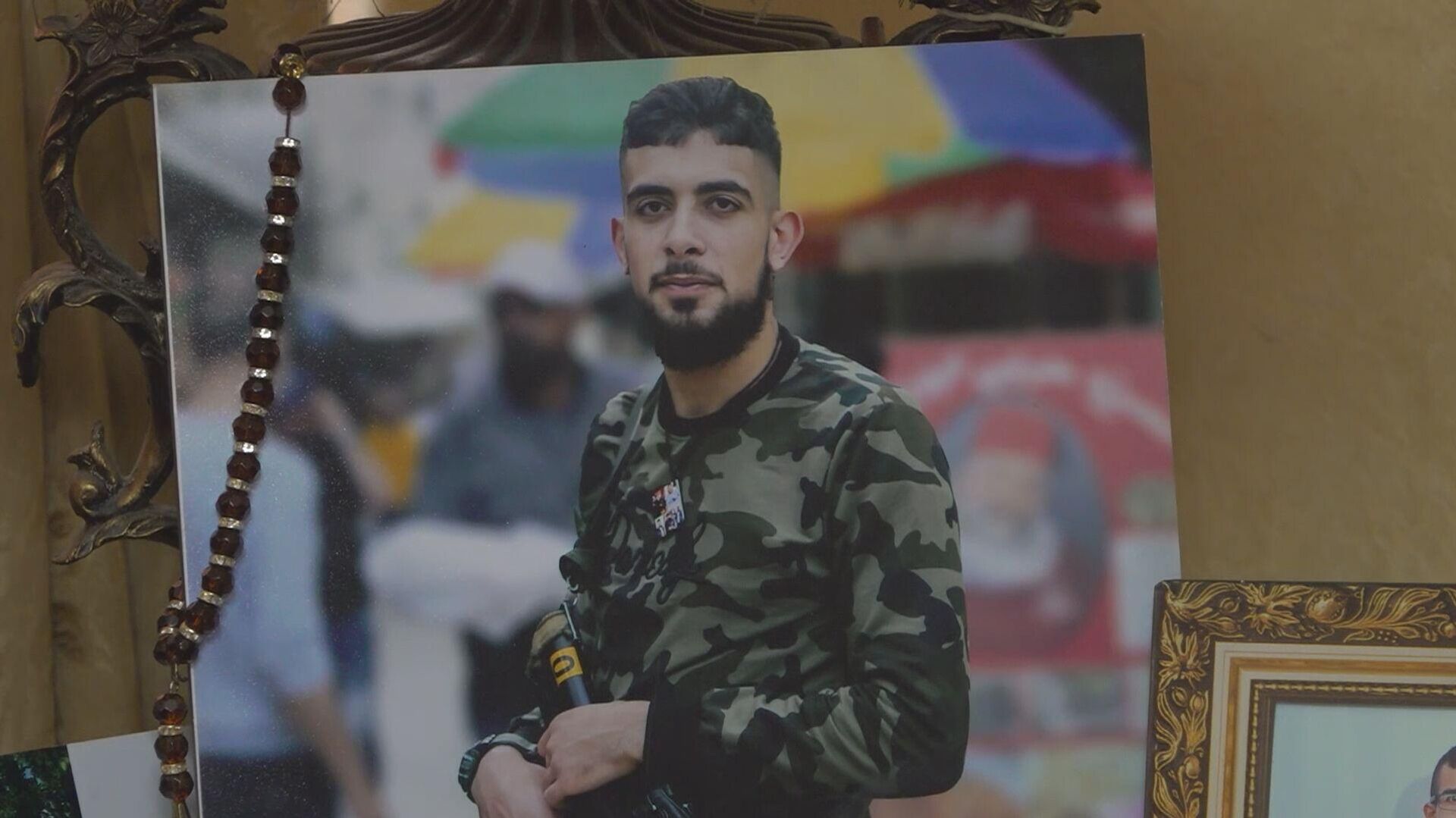 عائلات القتلى والأسرى الفلسطينيين يرون الظروف الانسانية الصعبة التي مروا بها - سبوتنيك عربي, 1920, 31.10.2022