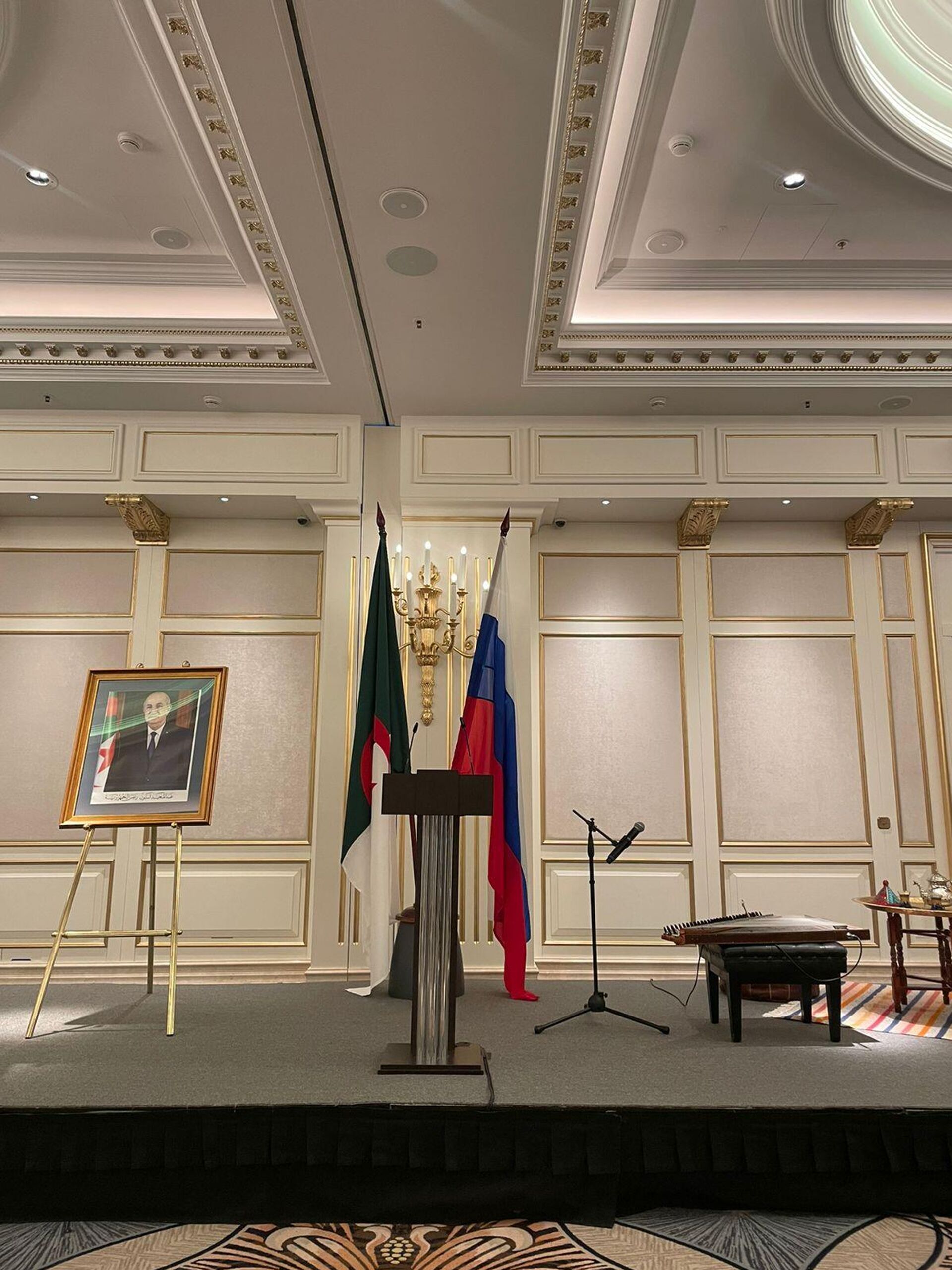 احتفالية عيد الثورة التحريرية الـ 68 للجزائر في سفارة الجزائر في موسكو، روسيا - سبوتنيك عربي, 1920, 02.11.2022