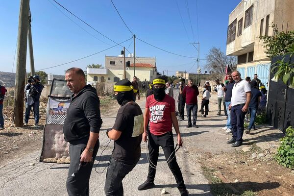 مواجهات مع القوات الإسرائيلية خلال مسيرات شعبية بالضفة الغربية مواجهات مع القوات الإسرائيلية خلال مسيرات شعبية بالضفة الغربية - سبوتنيك عربي