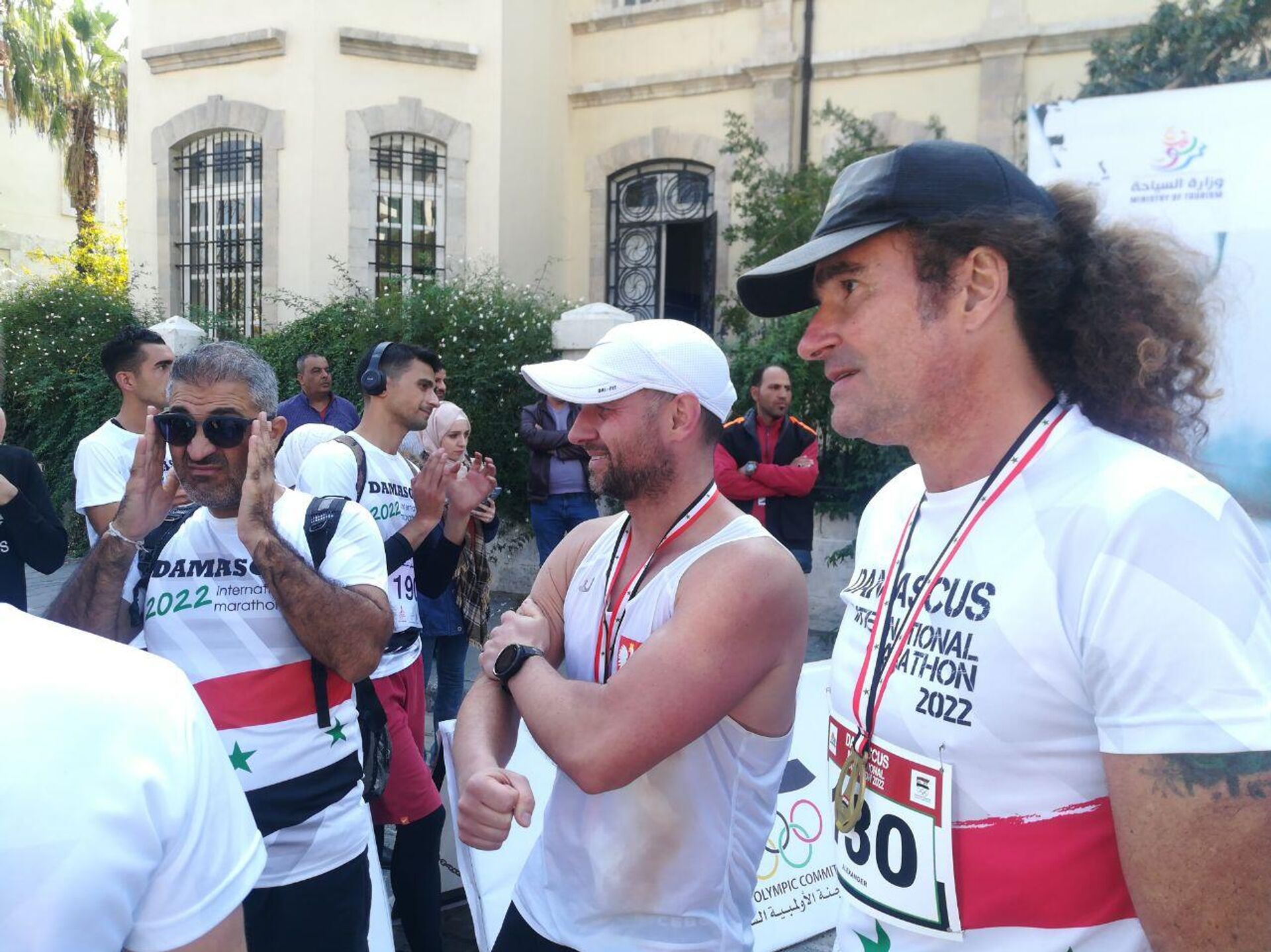 فعاليات سباقات ماراتون دمشق لمسافة (42.195) كم في العاصمة السورية دمشق، بمشاركة عدائين أجانب - سبوتنيك عربي, 1920, 11.11.2022