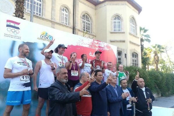 فعاليات سباقات ماراثون دمشق لمسافة (42.195) كم في العاصمة السورية دمشق، بمشاركة عدائين أجانب - سبوتنيك عربي