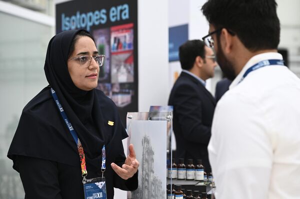 المشاركون في المنتدى الدولي الثاني عشر Atomexpo-2022 في سوتشي - سبوتنيك عربي