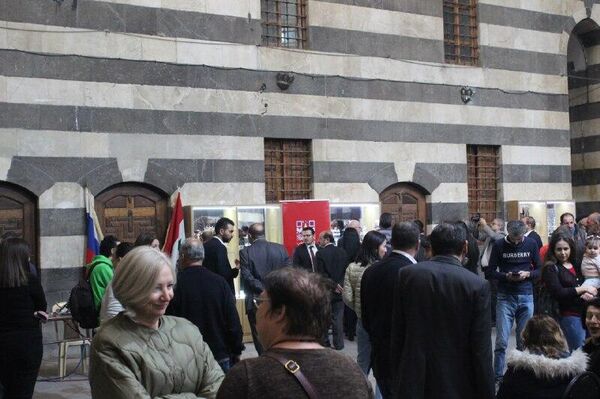 روائع الزجاج الروسي في خان أسعد باشا بدمشق - سبوتنيك عربي