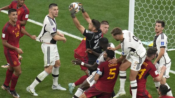 إسبانيا وألمانيا تتعادلان بهدف لكل منهما في كأس العالم قطر 2022 - سبوتنيك عربي