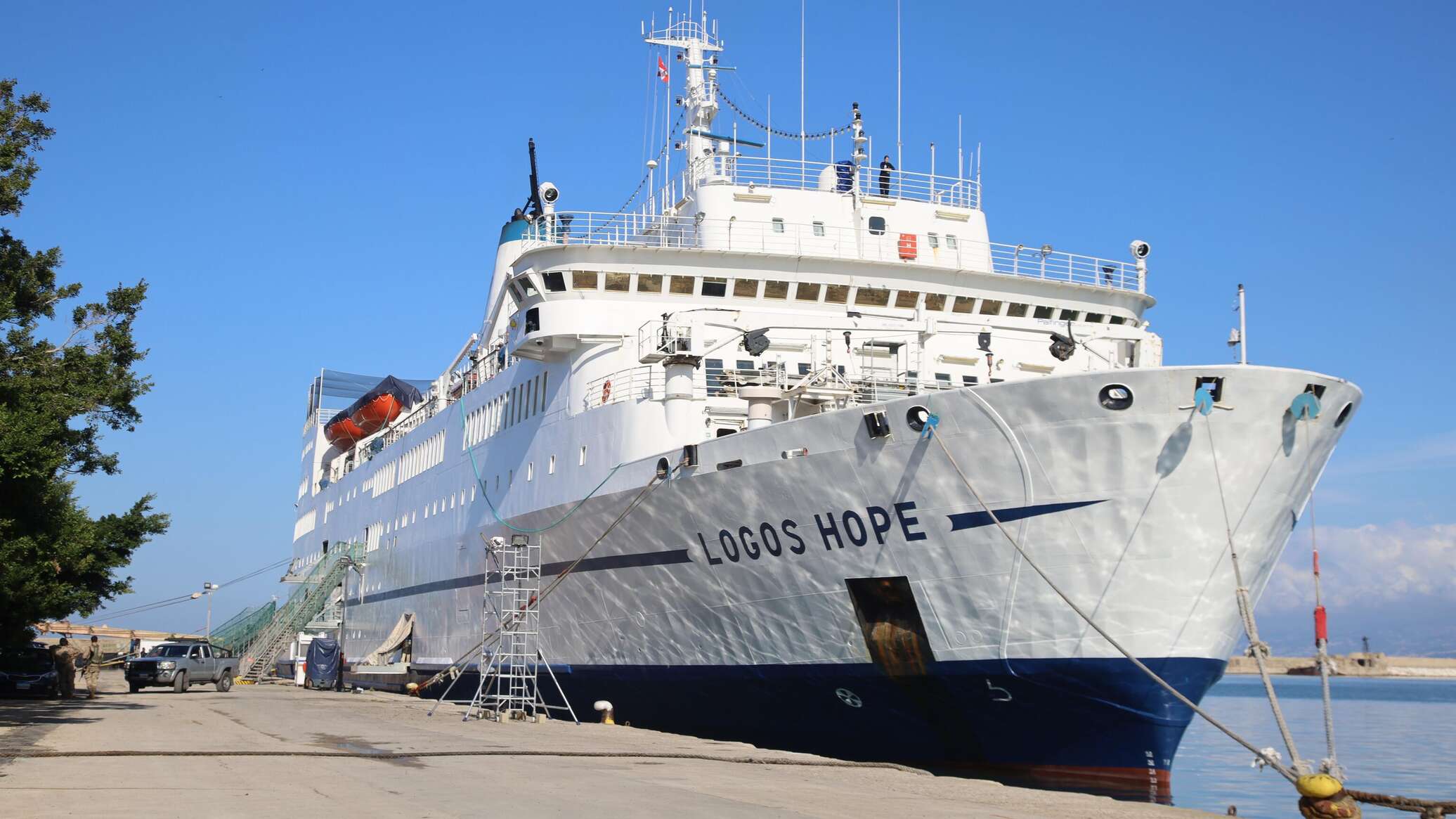 الجيش الإسرائيلي يصدر إنذارا عاجلا للسفن في المجال البحري جنوبي لبنان