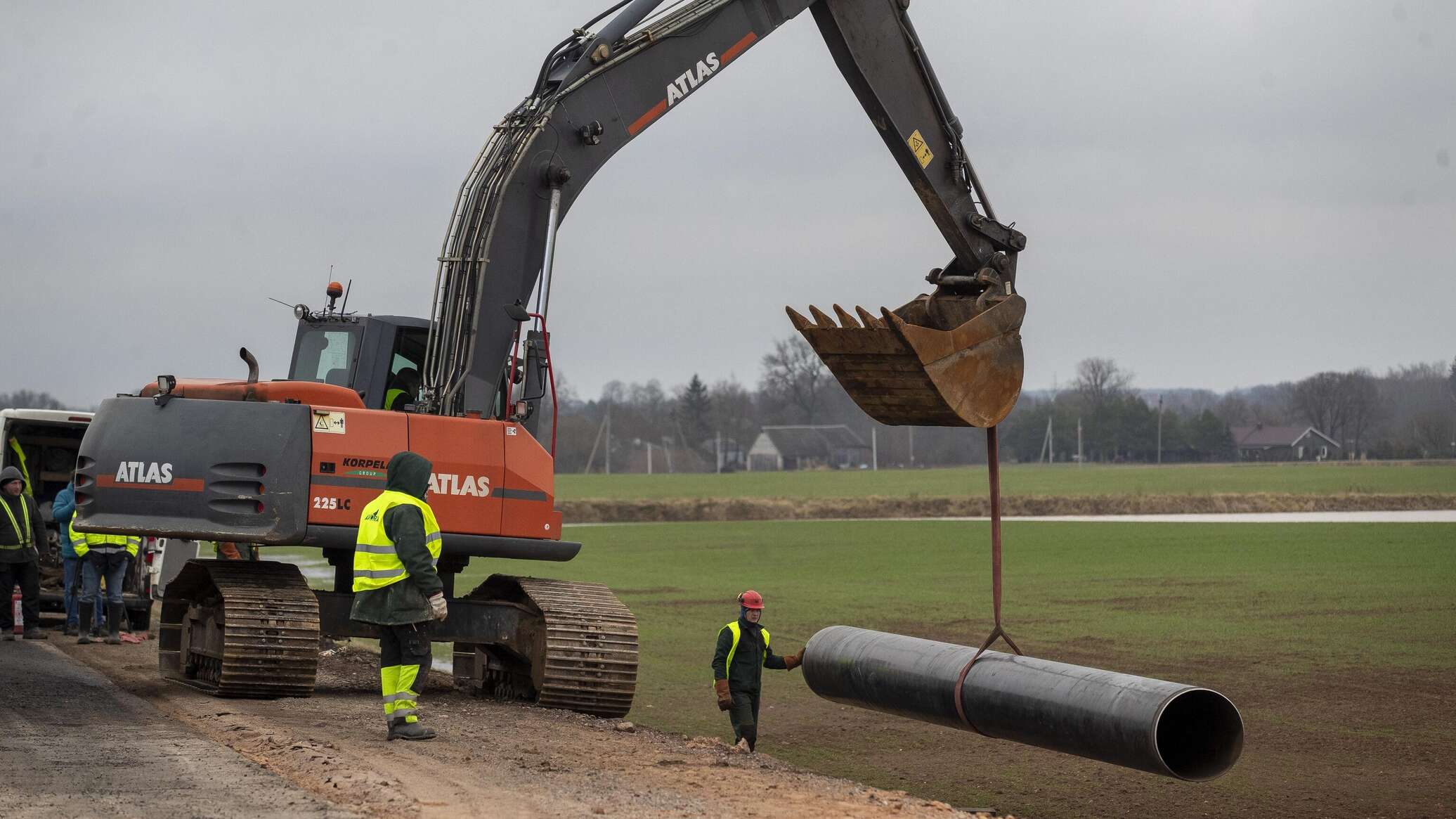 دون كشف الأسباب... المغرب يؤجل مشروع خط أنابيب الغاز